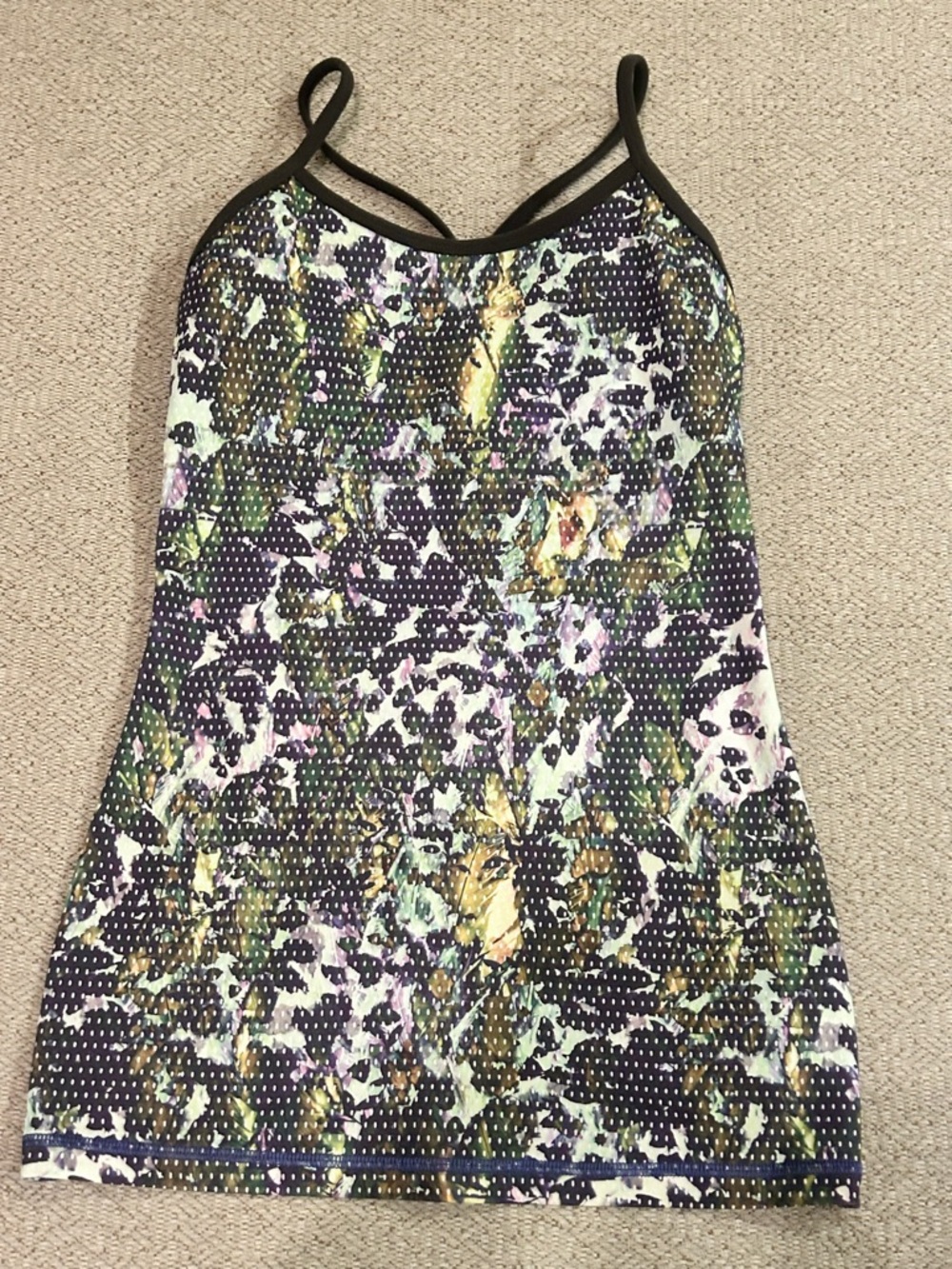 Lululemon Power Y Tank Built in Bra size 4